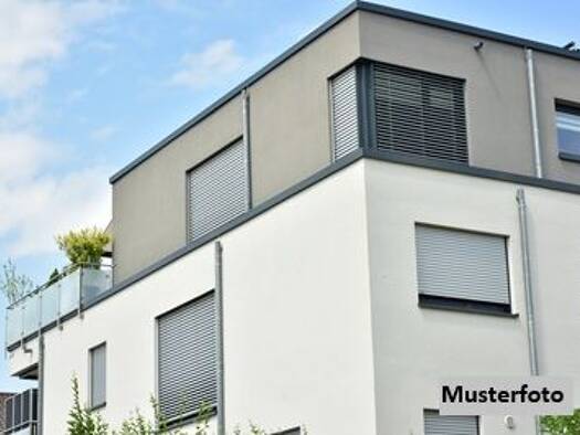 Mehrfamilienhaus zum Kauf 421.000 € 10 Zimmer 282 m² 1.315 m² Grundstück Wiener Straße Gloggnitz 2640