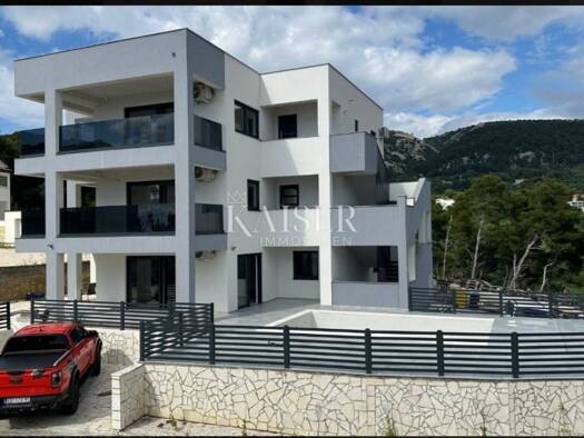 Haus zum Kauf 640.000 € 4 Zimmer 135 m² Banjol, Rab Rab