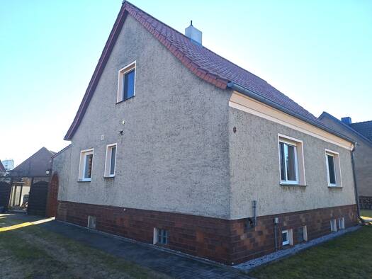 Einfamilienhaus zum Kauf 285.000 € 5 Zimmer 118 m² 3.394 m² Grundstück Beeskow Beeskow 15848
