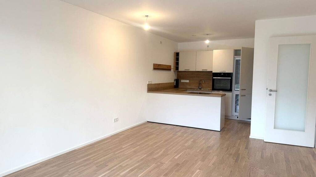 WG-Zimmer zur Miete 1.325 € 3 Zimmer 94 m² EG Schärding 4780
