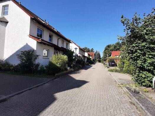 Doppelhaushälfte zum Kauf als Kapitalanlage geeignet 415.000 € 4 Zimmer 119 m² 264 m² Grundstück Am Waldesrand Basdorf Wandlitz 16348