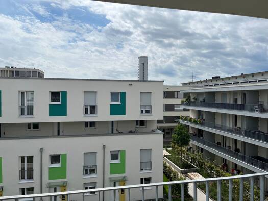 Wohnung zur Miete 1.100 € 3 Zimmer 79 m² Geschoss 3/4 frei ab 01.01.2027 Freiburger Straße Nordstadt Offenburg 77652
