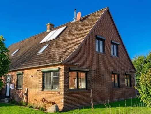 Doppelhaushälfte zum Kauf 229.000 € 3 Zimmer 90 m² Friedrichskoog 25718