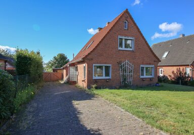 Einfamilienhaus zum Kauf 197.000 € 5 Zimmer 111 m² 1.003 m² Grundstück Ostenfeld (Husum) 25872