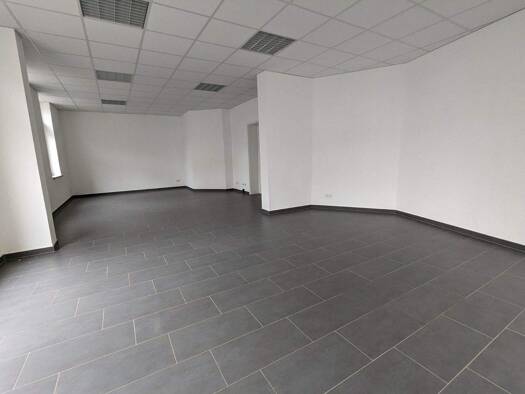 Bürofläche zur Miete provisionsfrei 250 € 1 Zimmer 52,4 m² Bürofläche Oelsnitz Oelsnitz 08606