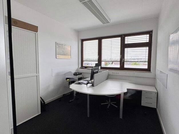 Bürofläche zur Miete provisionsfrei 450 € 14 m² Bürofläche Christian-Messner-Str. 29 Trossingen 78647