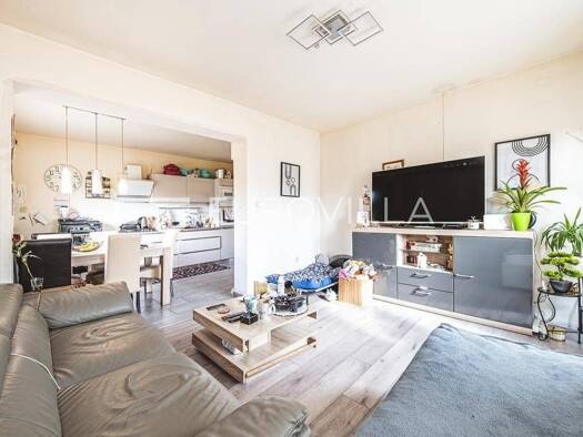 Haus zum Kauf 298.000 € 5 Zimmer 315 m² Brdovec Brdovec