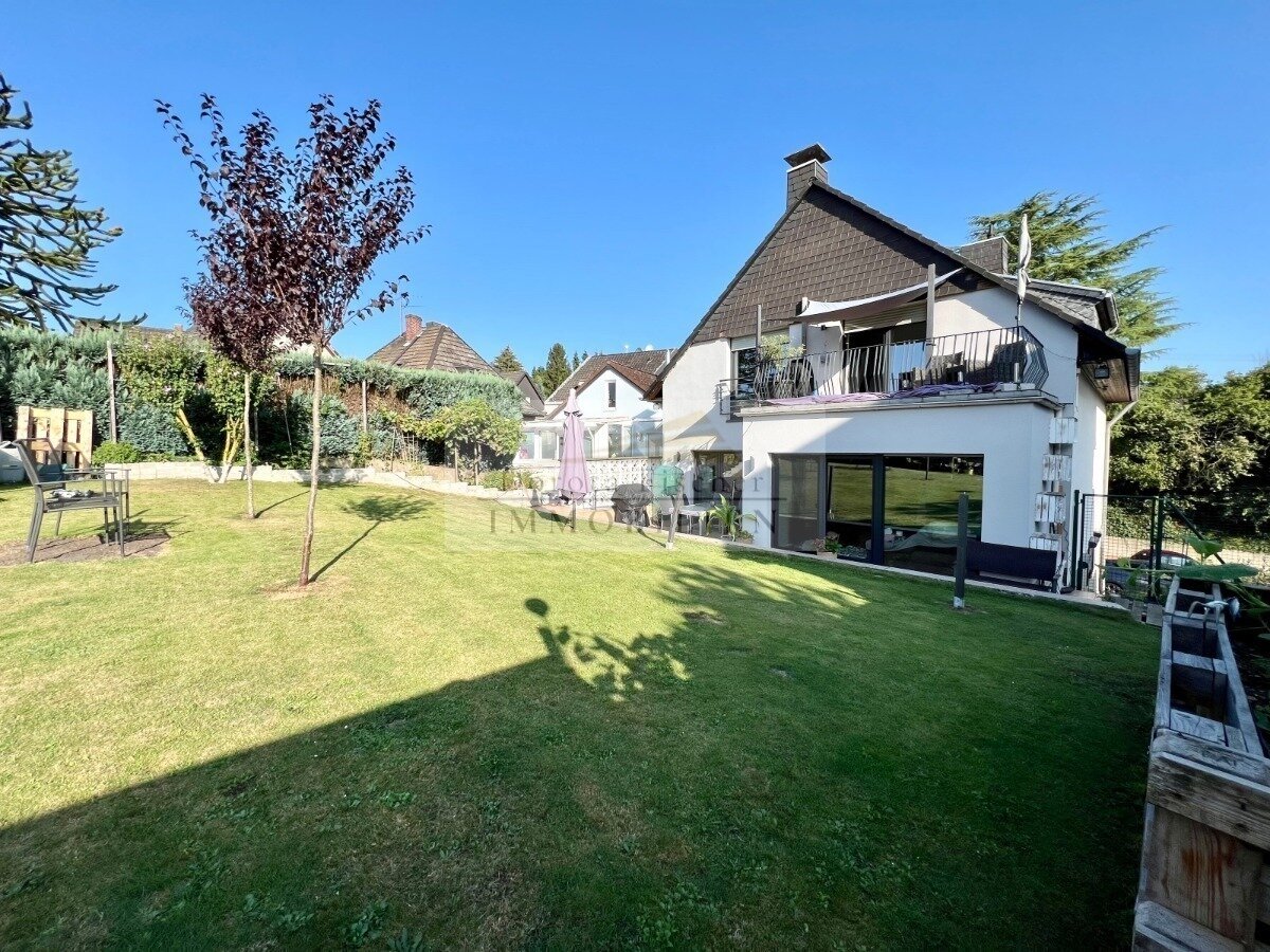 Mehrfamilienhaus zum Kauf 749.000 € 8 Zimmer 142 m²<br/>Wohnfläche 400 m²<br/>Grundstück Vochem Brühl 50321