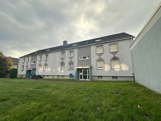 Wohnung zum Kauf 189.000 € 4 Zimmer 94,6 m² 2. Geschoss Platte Heide Menden 58708