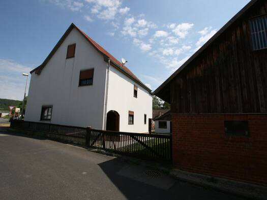 Einfamilienhaus zum Kauf 69.000 € 7 Zimmer 150 m² 684 m² Grundstück Hirtentor 8 Nordheim Grabfeld 98631