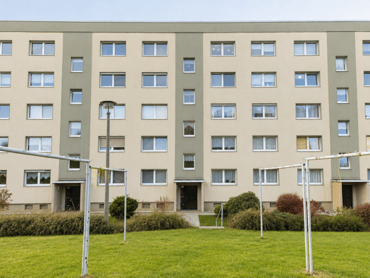 Wohnung zur Miete 305 € 2 Zimmer 47 m² Geschoss 3/4 frei ab 01.10.2026 Hartensteiner Straße 3 Wildenfels Wildenfels 08134