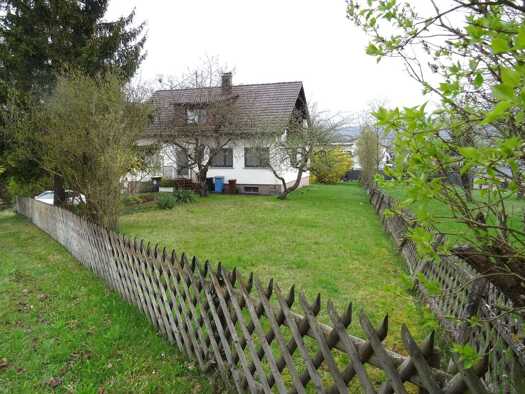 Einfamilienhaus zum Kauf 388.000 € 5 Zimmer 140 m² 1.021 m² Grundstück Aldingen Aldingen 78554