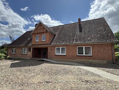 Haus zum Kauf 349.000 € 12 Zimmer 300 m² 4.697 m² Grundstück Römstedt Römstedt 29591