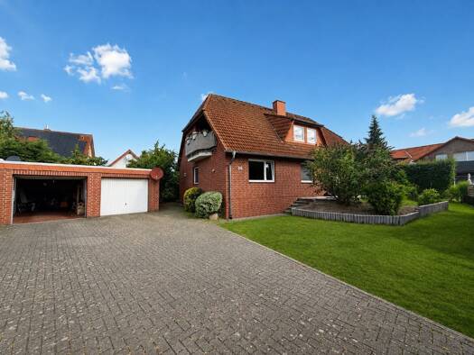 Haus zum Kauf 429.000 € 7,5 Zimmer 180 m² 644 m² Grundstück Edemissen Edemissen 31234