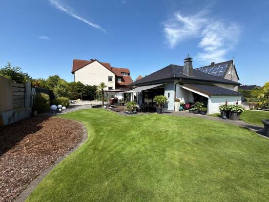 Bungalow zum Kauf 590.000 € 4 Zimmer 148 m² 682 m² Grundstück Horn-Millinghausen Erwitte 59597