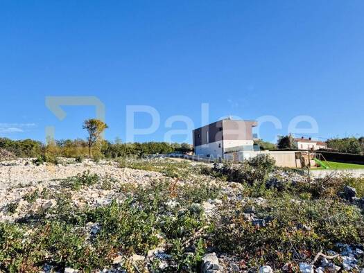 Wohn- und Gewerbegrundstück zum Kauf 96.000 € Raša 52223