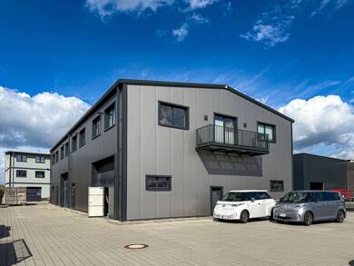 Lagerhalle zur Miete 2.375 € 250 m² Lagerfläche Melsdorf 24109