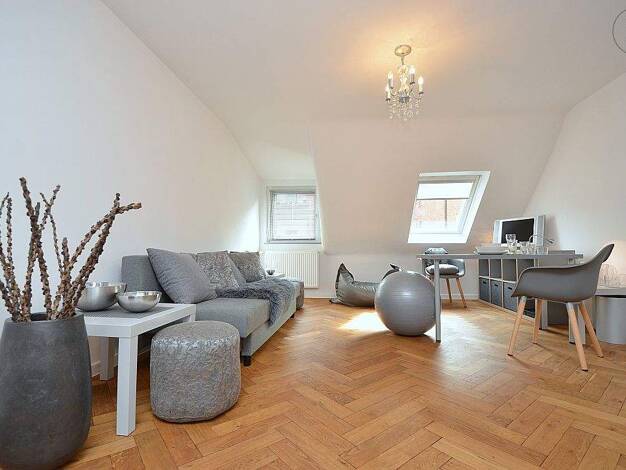 Wohnung zur Miete 1.550 € 2 Zimmer 51 m² 3. Geschoss frei ab sofort West Stuttgart 70197
