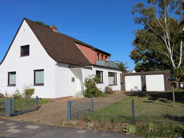 Sonstiges zum Kauf als Kapitalanlage geeignet 392.000 € 7 Zimmer 145 m² 1.073 m² Grundstück Burgdorf Burgdorf 31303