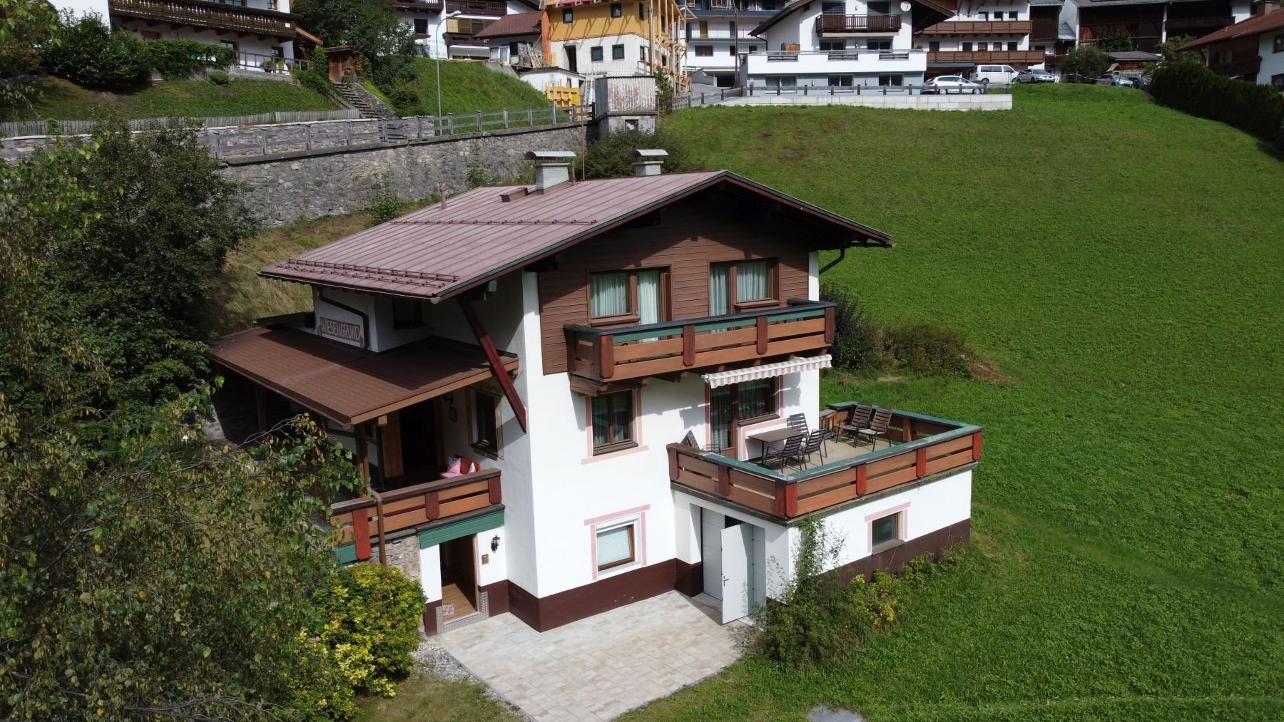 Haus zum Kauf 8 Zimmer 160 m²<br/>Wohnfläche 835 m²<br/>Grundstück Sankt Anton am Arlberg 6580