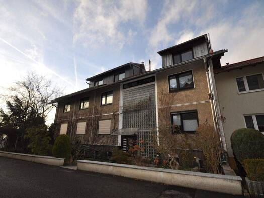 Wohnung zum Kauf 209.000 € 4 Zimmer 135 m² Suhl 98527