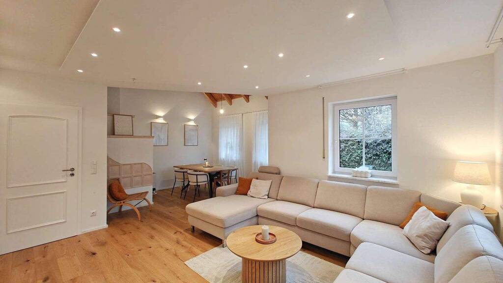 Einfamilienhaus zum Kauf 1.380.000 € 5 Zimmer 154,4 m² 843 m² Grundstück Riedmoos Unterschleißheim 85716