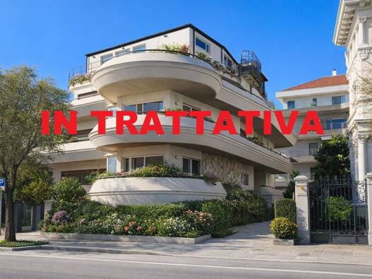 Wohnanlage zum Kauf als Kapitalanlage geeignet 1.151 m² Viale della Riviera Pescara