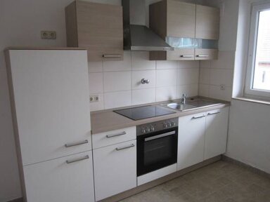 Wohnung zur Miete 700 € 2 Zimmer 58,1 m² frei ab sofort Wasbeker Straße 81-83 West Neumünster 24534