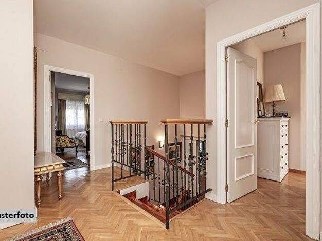 Doppelhaushälfte zum Kauf 165.000 € 5 Zimmer 122 m² 229 m² Grundstück Zerbst Zerbst/Anhalt 39261