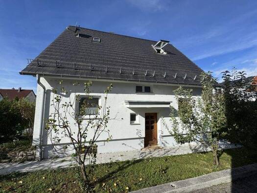 Mehrfamilienhaus zum Kauf 720.000 € 6 Zimmer 124 m² 463 m² Grundstück Hohenzollernstraße 18 Pleidelsheim 74385