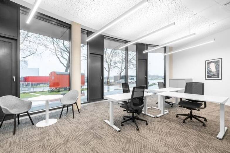Bürofläche zur Miete 1.599 € 100 m² Bürofläche teilbar von 30 m² bis 100 m² Theodorstraße 105 Rath Düsseldorf 40472
