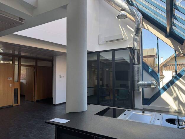 Bürogebäude zum Kauf provisionsfrei als Kapitalanlage geeignet 589.000 € 334 m² 2.254 m² Grundstück Ellmendingen Keltern 75210