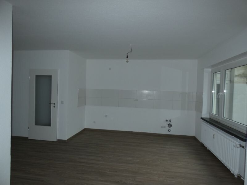 Wohnung zur Miete 379 € 1 Zimmer 43 m²<br/>Wohnfläche EG<br/>Geschoss 16.01.2025<br/>Verfügbarkeit Angertaler Str. 122 Wanheim - Angerhausen Duisburg 47249