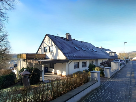 Mehrfamilienhaus zum Kauf 775.000 € 9 Zimmer 273 m² 712 m² Grundstück Niederjosbach Eppstein 65817