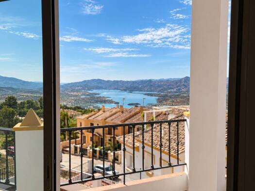 Wohnung zum Kauf 189.000 € 3 Zimmer 100 m² Calle Torre del Mar 14 Periana 29710
