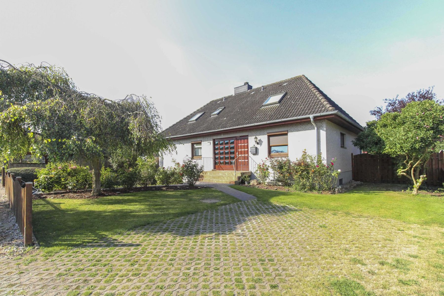 Einfamilienhaus zum Kauf 450.000 € 6 Zimmer 162,5 m²<br/>Wohnfläche 1.279 m²<br/>Grundstück Hohenfelde 24257