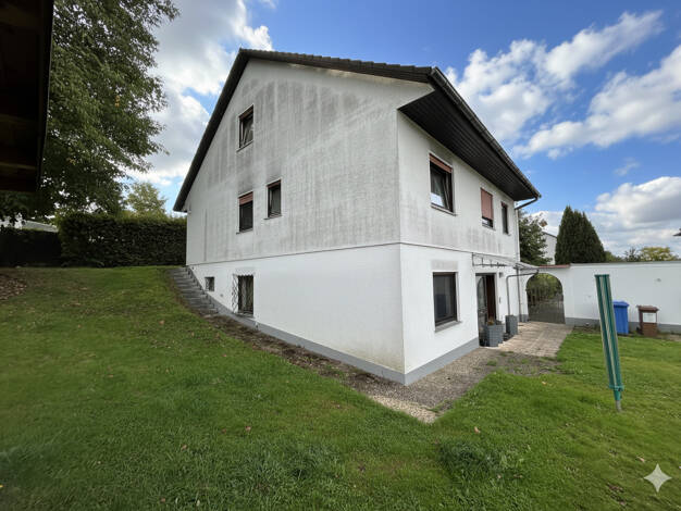 Einfamilienhaus zum Kauf 295.000 € 4,5 Zimmer 107 m² 722 m² Grundstück Bad Brückenau Bad Brückenau / Staatsbad Brückenau 97769