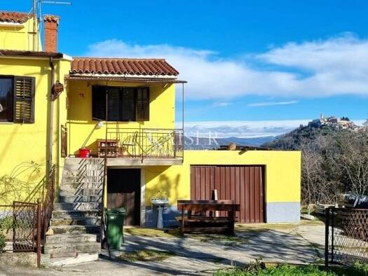 Haus zum Kauf 200.000 € 5 Zimmer 150 m² Motovun Motovun