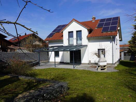 Einfamilienhaus zum Kauf 727.000 € 5 Zimmer 159 m² 707 m² Grundstück frei ab 01.04.2026 Am Vogelhölzl 14 Au Au in der Hallertau 84072