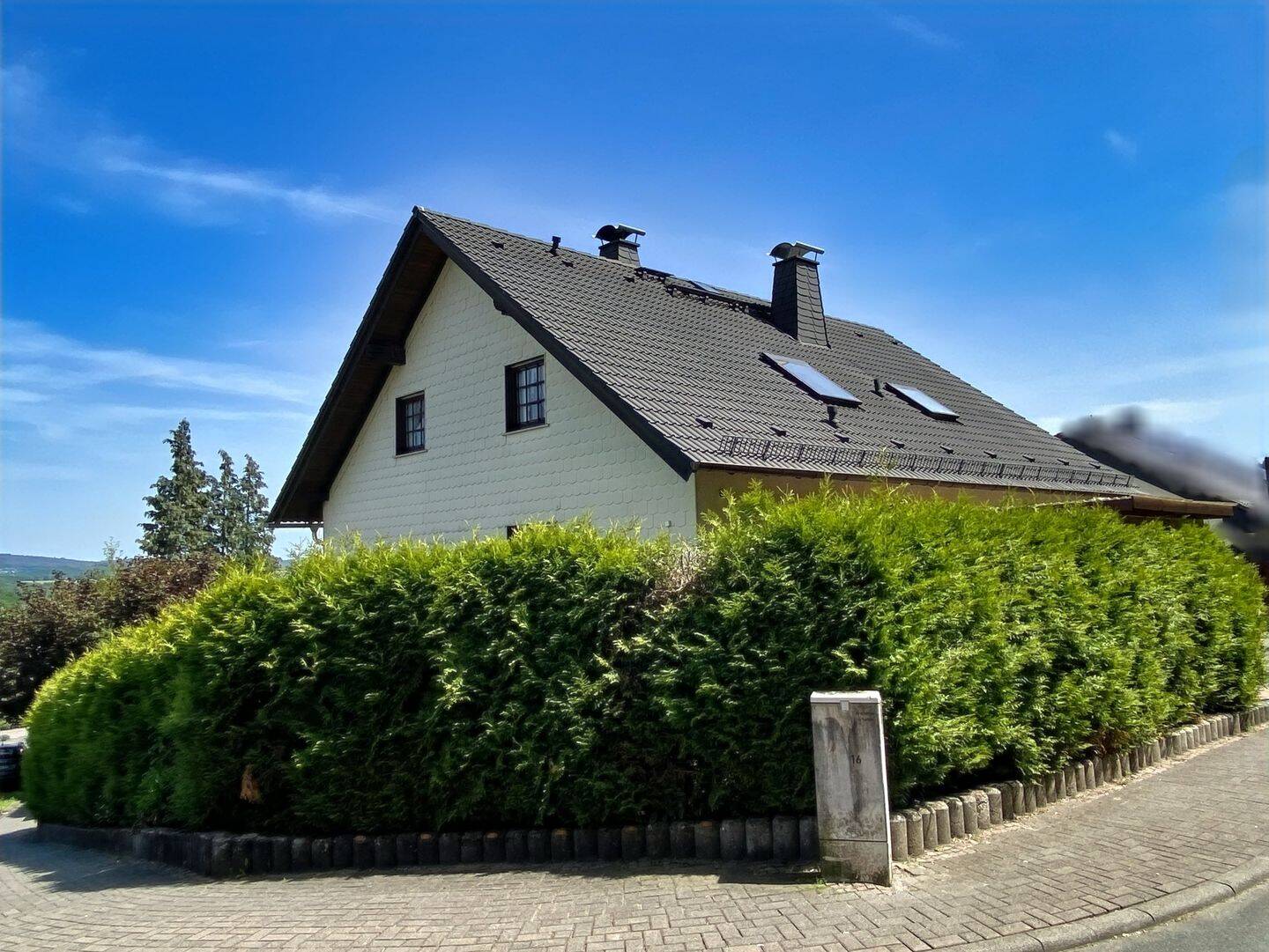 Einfamilienhaus zum Kauf - Mehr