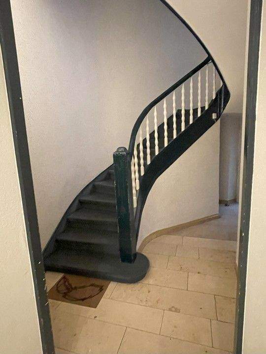 Property thumbnail 8