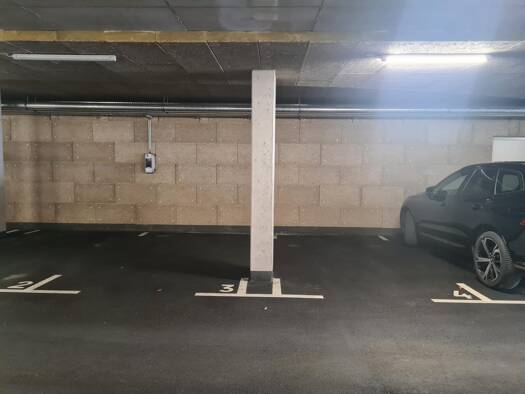 Tiefgaragenstellplatz zur Miete 123 € Gmunden 4810