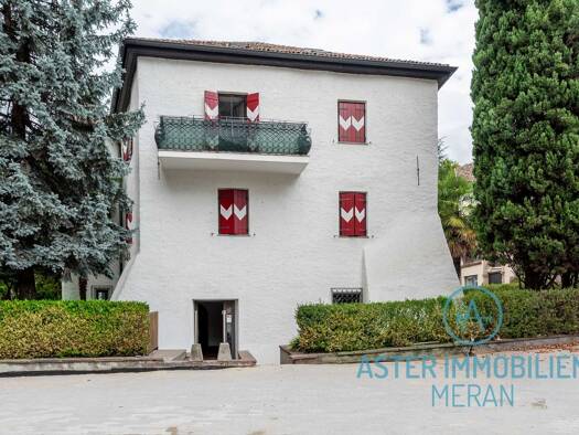 Laden zur Miete 4.500 € 8 Zimmer 530 m² Verkaufsfläche Romstraße 54 Meran 39012