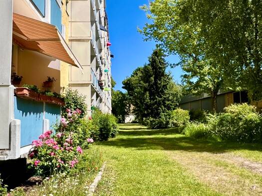 Wohnung zum Kauf 298.800 € 2 Zimmer 62,6 m² 3. Geschoss frei ab 01.09.2026 Tempelhof Tempelhof-Schöneberg 12101
