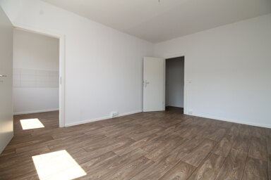 Wohnung zur Miete 230 € 1 Zimmer 32,6 m² 6. Geschoss Saturnstraße 69 Grünau - Nord Leipzig 04205