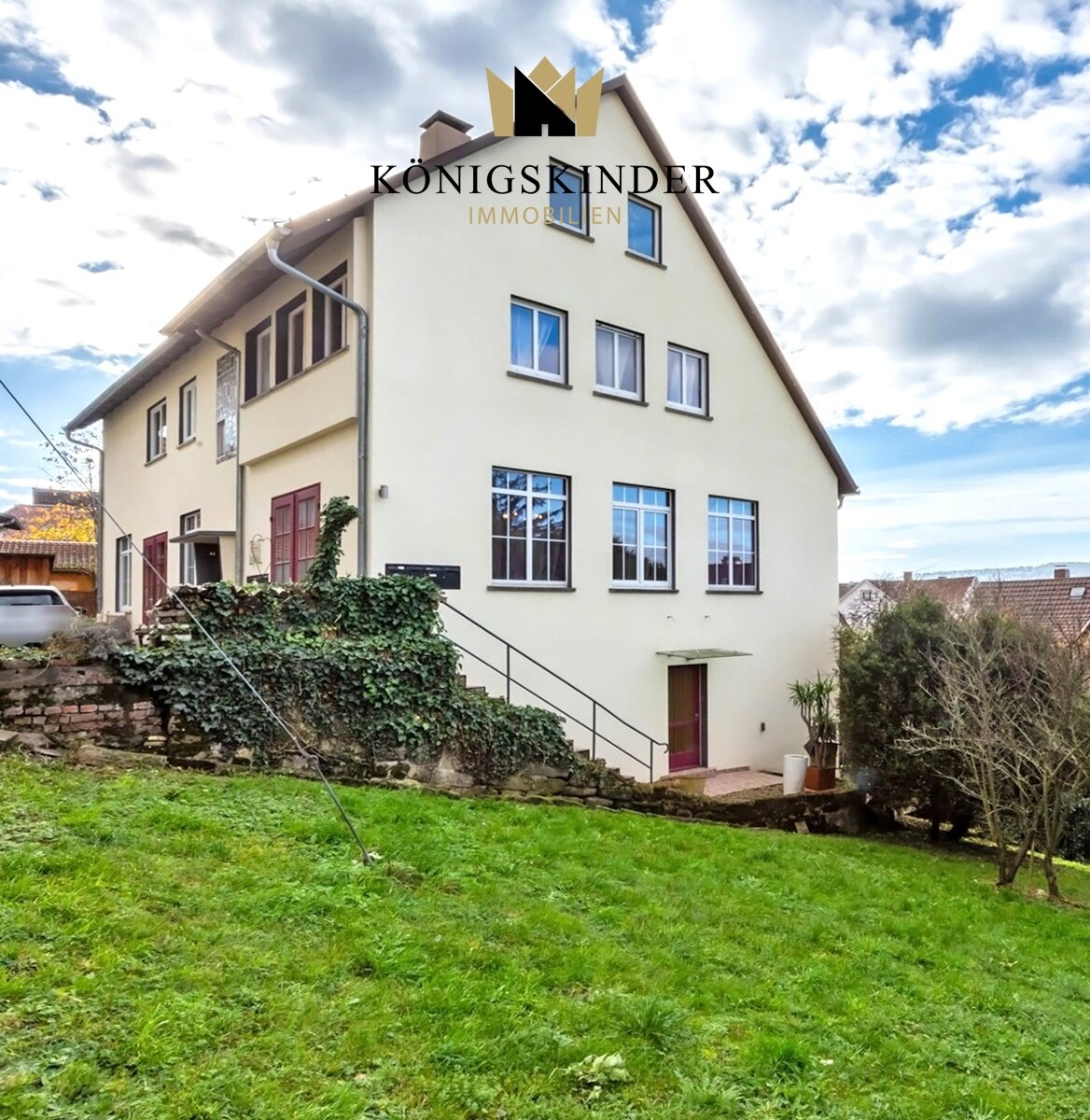 Mehrfamilienhaus zum Kauf 1.450.000 € 13 Zimmer 356 m²<br/>Wohnfläche 871,5 m²<br/>Grundstück Obertürkheim Stuttgart-Obertürkheim 70329