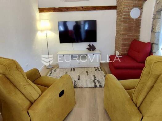 Wohnung zum Kauf 181.000 € 2 Zimmer 54 m² Omisalj Center