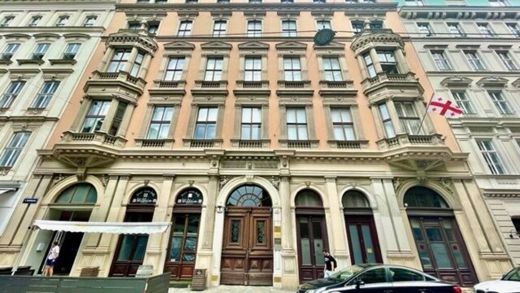 WG-Zimmer zur Miete - Erstbezug 1.725 € 2 Zimmer 86,2 m² 3. Geschoss Rudolfsplatz Wien 1010