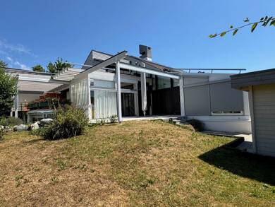 Haus zum Kauf 995.000 € 9 Zimmer 378,4 m² 874 m² Grundstück frei ab sofort Simmozheim 75397
