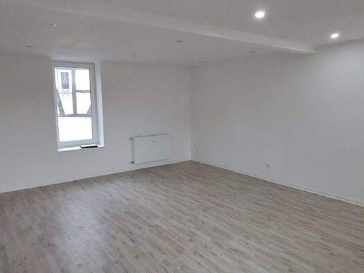 Studio zur Miete 730 € 1 Zimmer 75 m² 1. Geschoss Kirkel-Neuhäusel Kirkel 66459